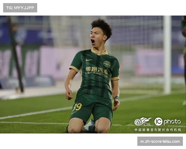 浙江队王钰栋米特里策连线 技术流地面配合渐成体系标志